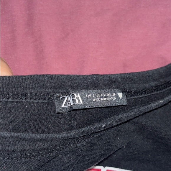 Zara Black Tee with Pink Los Angeles Print - Picture 2 of 3